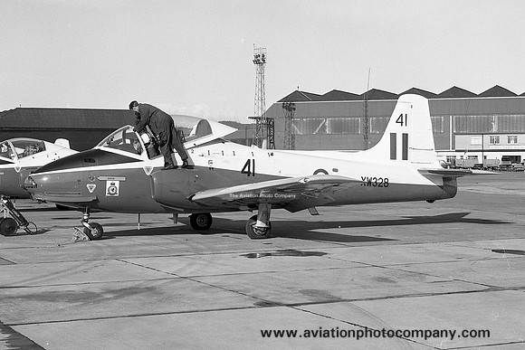RAF 3 FTS Hunting Jet Provost T.5 XW328/41 (1971)