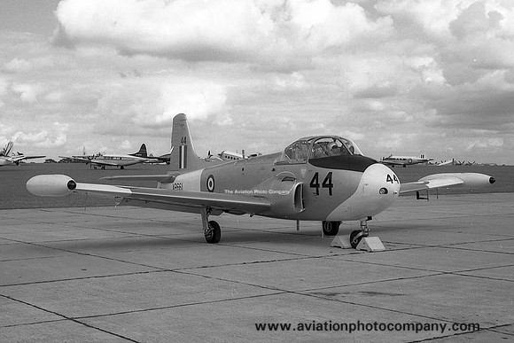 RAF 6 FTS Hunting Jet Provost T.4 XP661/44