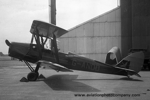 De Havilland Tiger Moth G-ANOD