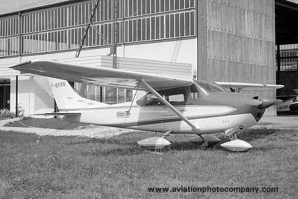 Fenwick Aviation Cessna 182E Skylane F-BKRN