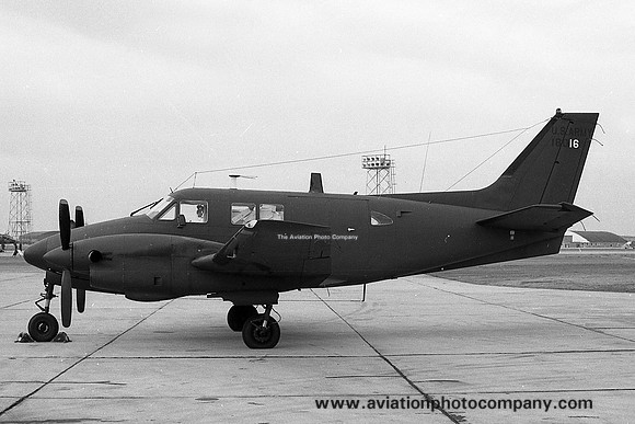 US Army Beech U-21A Ute 66-18016 (1976)