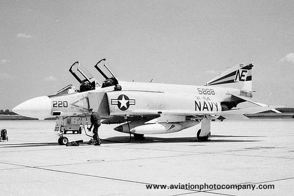 US Navy VF-154 McDonnell F-4J Phantom 155888/NE-220