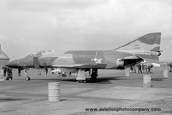 USAF 36 TFW McDonnell F-4D Phantom 64-0966 (1967)