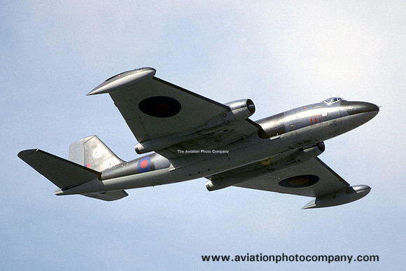 RAF 39 Squadron English Electric Canberra T.4 WT480/AT (1995)