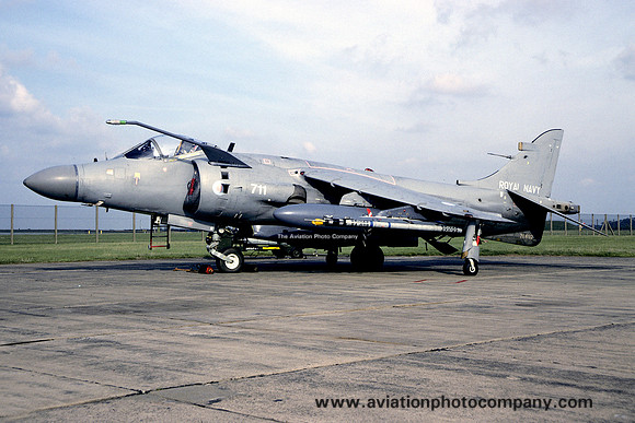 Royal Navy 899 Squadron BAe Sea Harrier F/A.2 ZE692/711 (1995)