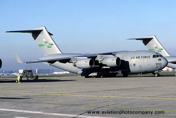 USAF 62/446 AW McDonnell Douglas C-17A Globemaster 99-0063 at Rhein Main (2001)