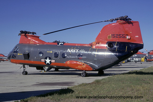 US Navy Vertol HH-46A Sea Knight 152553 (1974)