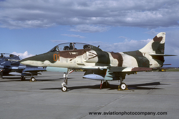 US Navy Douglas TA-4J Skyhawk 154631/01 (1986)