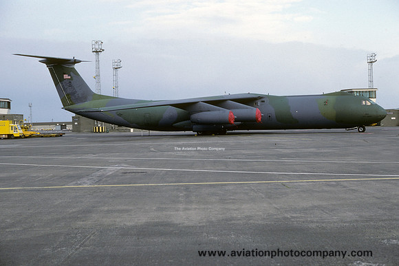 USAF 437 MAW Lockheed C-141B Starlifter 65-0217 at Prestwick (1989)
