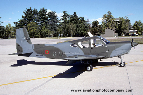 Italian Air Force 6 Stormo SIAI S-208M MM62009/6-01 (2005)