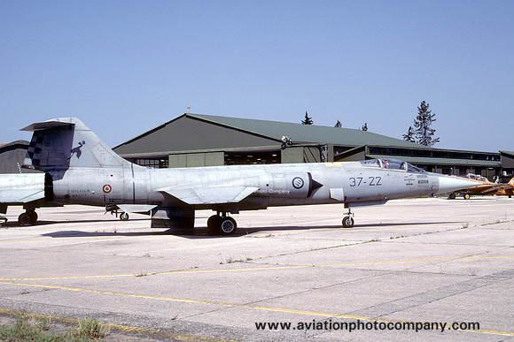 Italian Air Force 37 Stormo Lockheed F-104S-ASA Starfighter MM6717/37-22 (2003)