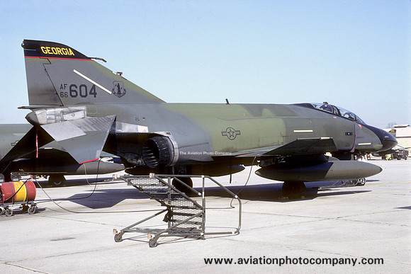 USAF Georgia ANG 128 TFS McDonnell F-4D Phantom 66-7604 (1986)