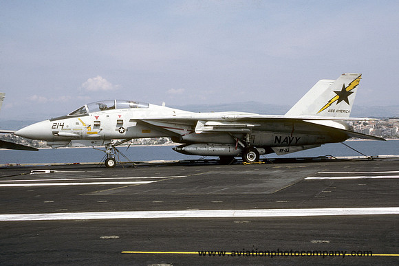 US Navy VF-33 Grumman F-14A Tomcat 159448/AB-214 on board USS America (1986)