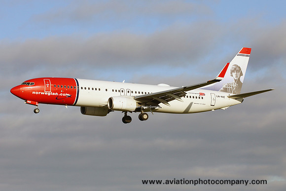 Norwegian Air Shuttle Boeing 737-800 LN-NIE at Manchester IAP (2016)