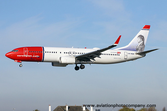 Norwegian Air Shuttle Boeing 737-800 LN-NGN at Manchester IAP (2016)