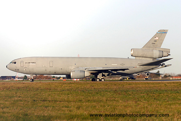 USAF 305/514 AMW McDonnell Douglas KC-10A Extender 87-0122 at RAF Mildenhall (2006)