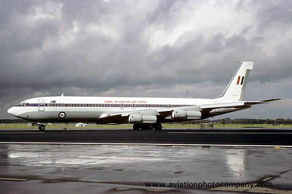 RAAF 33 Squadron Boeing 707-300C A20-103 (1990)