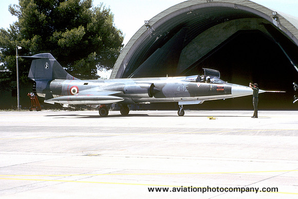 Italian Air Force 4 Stormo Lockheed F-104S Starfighter MM6720/4-12 (1989)