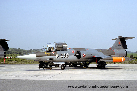 Turkish Air Force 161 Filo Lockheed F-104G Starfighter 6-339 (1988)