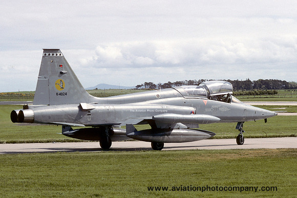 Dutch Air Force 316 Squadron Canadair NF-5B Freedom Fighter K-4024 (1990)