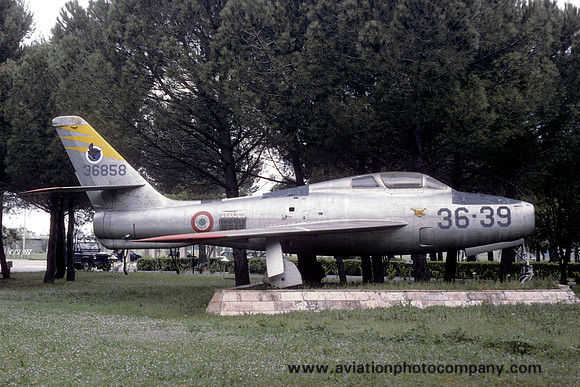 Italian Air Force Republic F-84F Thunderstreak 36858 displayed at Gioia (1989)