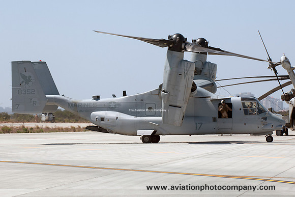 US Marines VMM-161 Bell-Boeing MV-22B Osprey 168352/YR-17 at MCAS Miramar (2016)