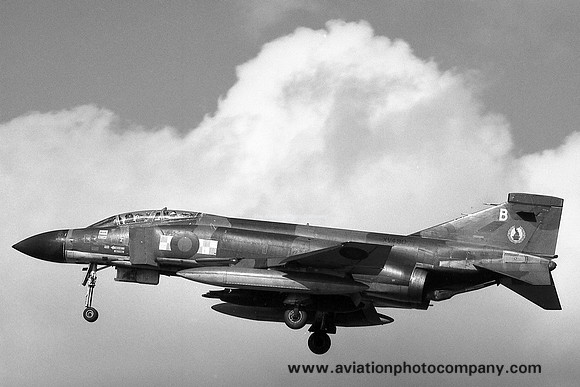 RAF 92 Squadron McDonnell F-4M Phantom FGR.2 XV480/B (1982)