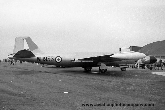 RAF English Electric Canberra B.2 WH953 (1961)