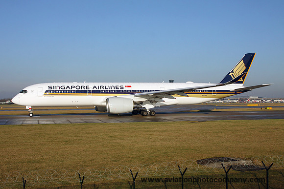 Singapore Airlines Airbus A350-900 9V-SMI at Manchester IAP (2017)