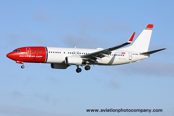 Norwegian Air Shuttle Boeing 737-800 LN-NHC at Manchester IAP (2017)