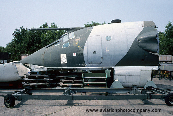 RAF Handley Page Victor B.1A XH592 at Bruntingthorpe (1995)