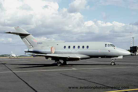 RAF 32 Squadron Hawker Siddeley HS.125 CC.3 ZD620 (1995)