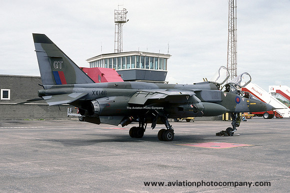 RAF 54 Squadron Sepecat Jaguar GR.1 XX146/GT at Prestwick (1996)