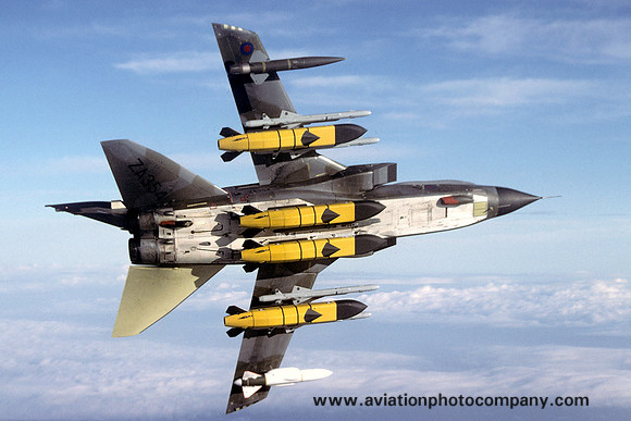 RAF/BAE Panavia Tornado GR.1 ZA354 (2004)