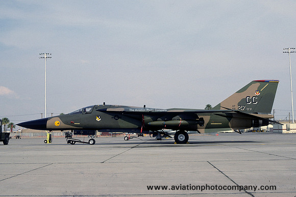 USAF 27 TFW General Dynamics F-111D Aardvark 68-0127/CC (1986)