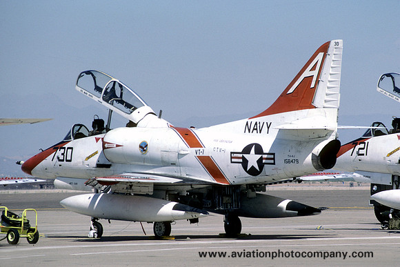 US Navy VT-7 Douglas TA-4J Skyhawk 158479/A-730 (1986)