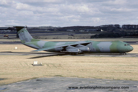 USAF 437 MAW Lockheed C-141B Starlifter 67-0011 at Prestwick (1987)