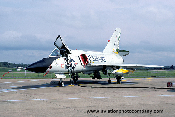 USAF 49 FIS Convair F-106A Delta Dart 59-010 (1986)