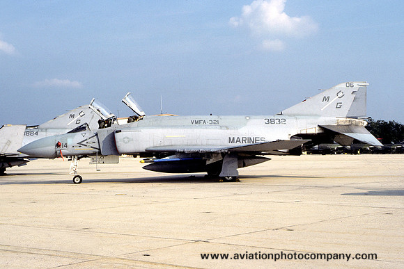 US Marines VMFA-321 McDonnell F-4S Phantom 153832/MG-14-06 (1986)