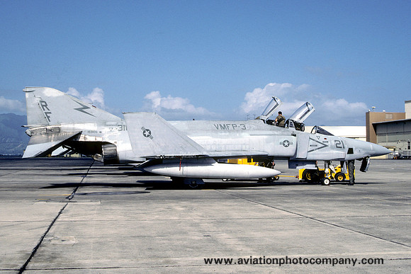 US Marines VMFP-3 McDonnell RF-4B Phantom 153105/RF-21 (1986)