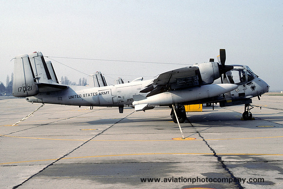 US Army 1 MIB Grumman OV-1D Mohawk 69-17021 (1986)
