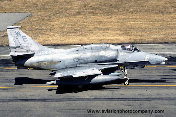 US Marines VMA-214 Douglas A-4M Skyhawk 158178/WE-16 (1987)
