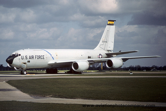 USAF 28 BW Boeing KC-135R Stratotanker 59-1446 at RAF Mildenhall (1987)