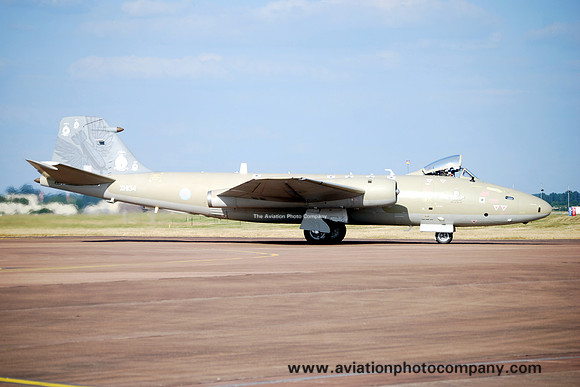 English Electric Canberra XH134/G-OHMD at RIAT Fairford (2013)
