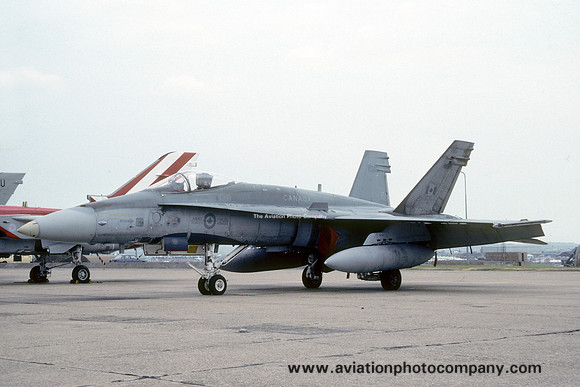 Canadian Air Force 439 Squadron McDonnell Douglas CF-188 Hornet 188744 (1990)