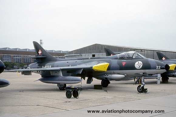 Swiss Air Force Patrouille de Suisse Hawker Hunter F.58 J-4022 (1990)