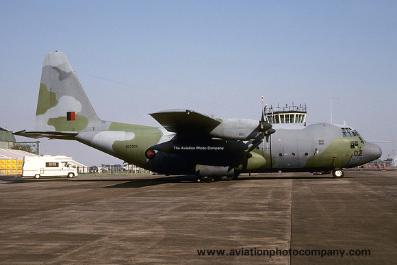 RNZAF 40 Squadron Lockheed C-130H Hercules NZ7002 (1990)