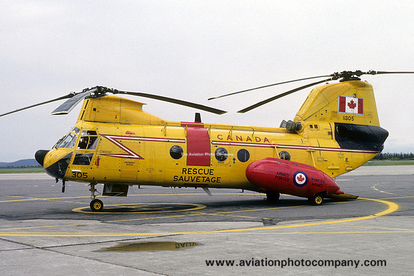 Canadian Air Force 413 Squadron Vertol CH-113 Labrador 11305 (1990)