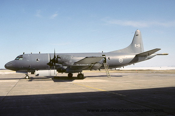 Canadian Air Force 407 Squadron Lockheed CP-140 Aurora 140117 (1990)