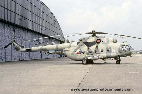 Czech Air Force Mil Mi-8MT 0809 (1990)